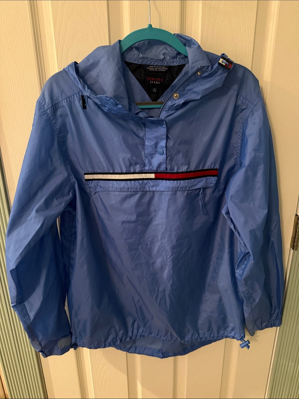 Tommy Hilfiger Blue pullover Hooded Anorak windbreaker with Signature Stripe